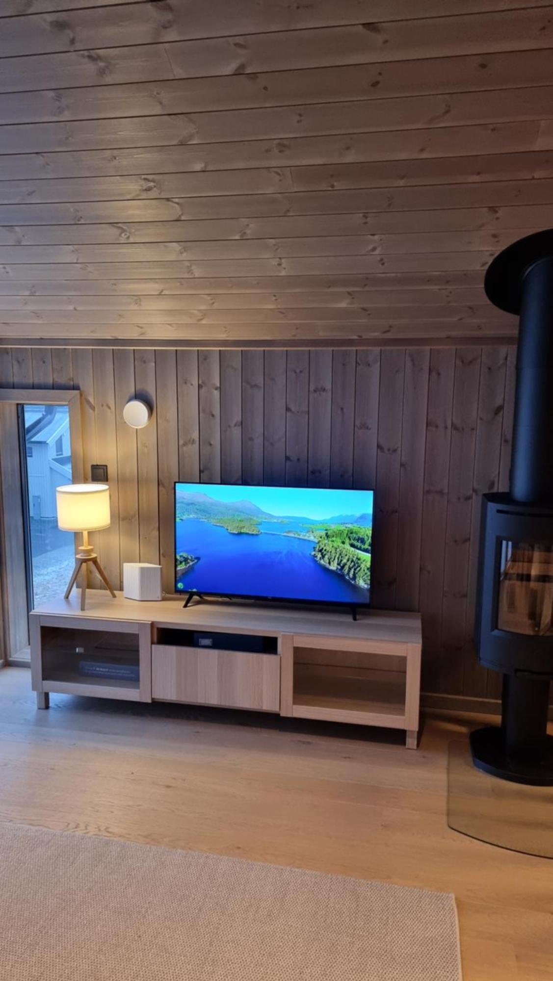Cottage With A Wiew Соммарьой Екстер'єр фото